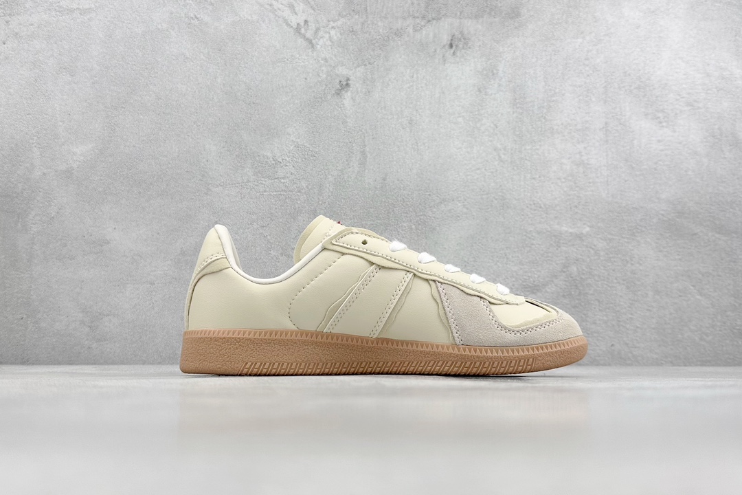 adidas originals BW Army German training shoes off-white HQ8511