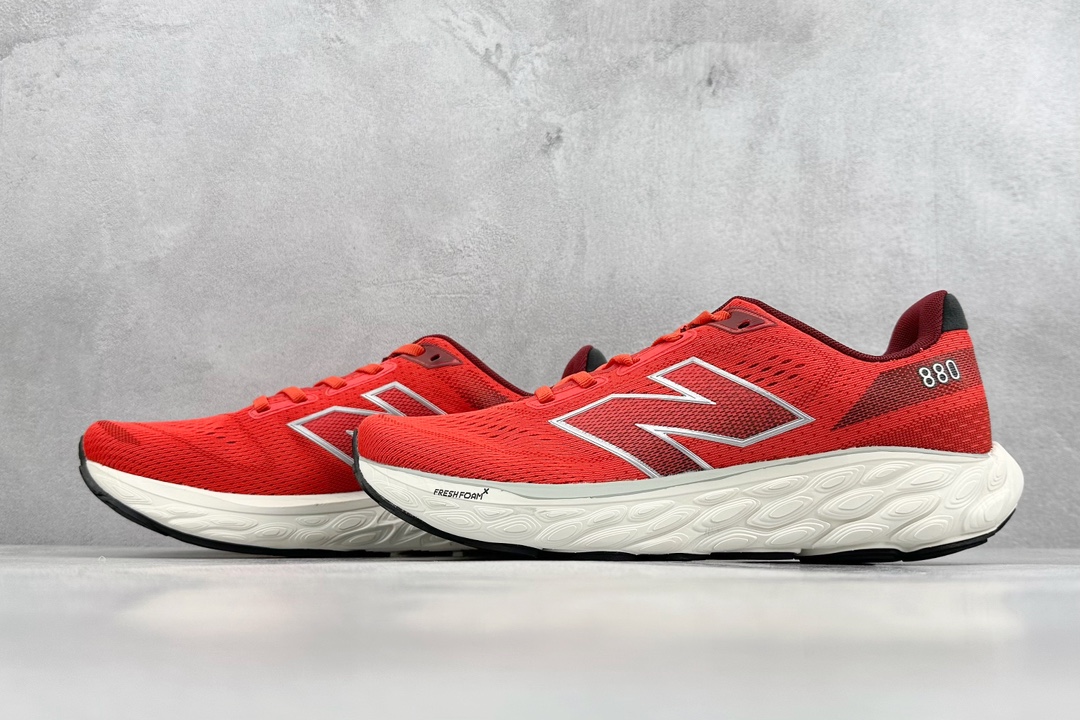 200 New Balance 880系列 轻化透气复古休闲运动慢跑鞋 M880R14