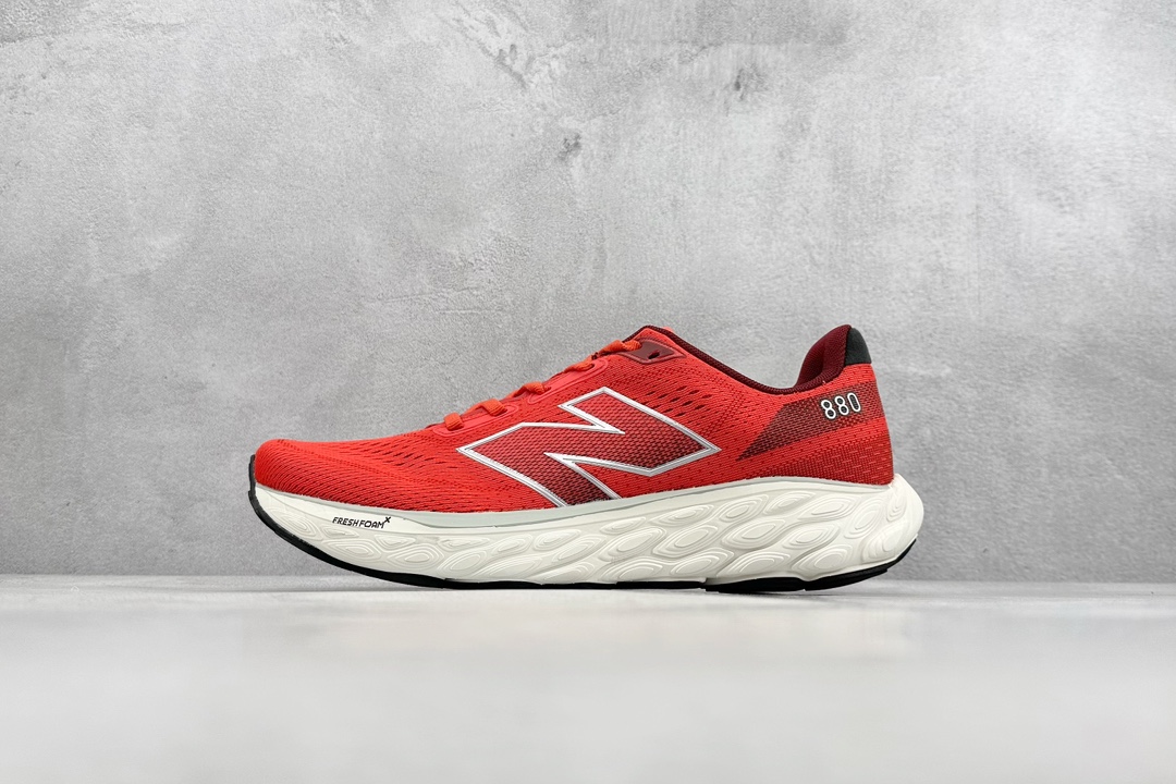 200 New Balance 880系列 轻化透气复古休闲运动慢跑鞋 M880R14