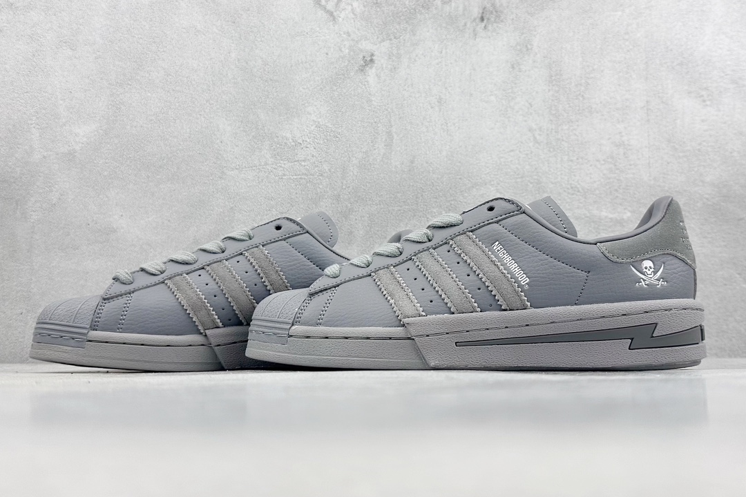 160 Adidas Originals SUPERSTAR W  IE6115