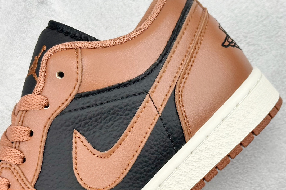 200 外贸版 Air Jordan 1 Retro Low WMNS "Archaeo Brown" 黑棕  DC0774-021