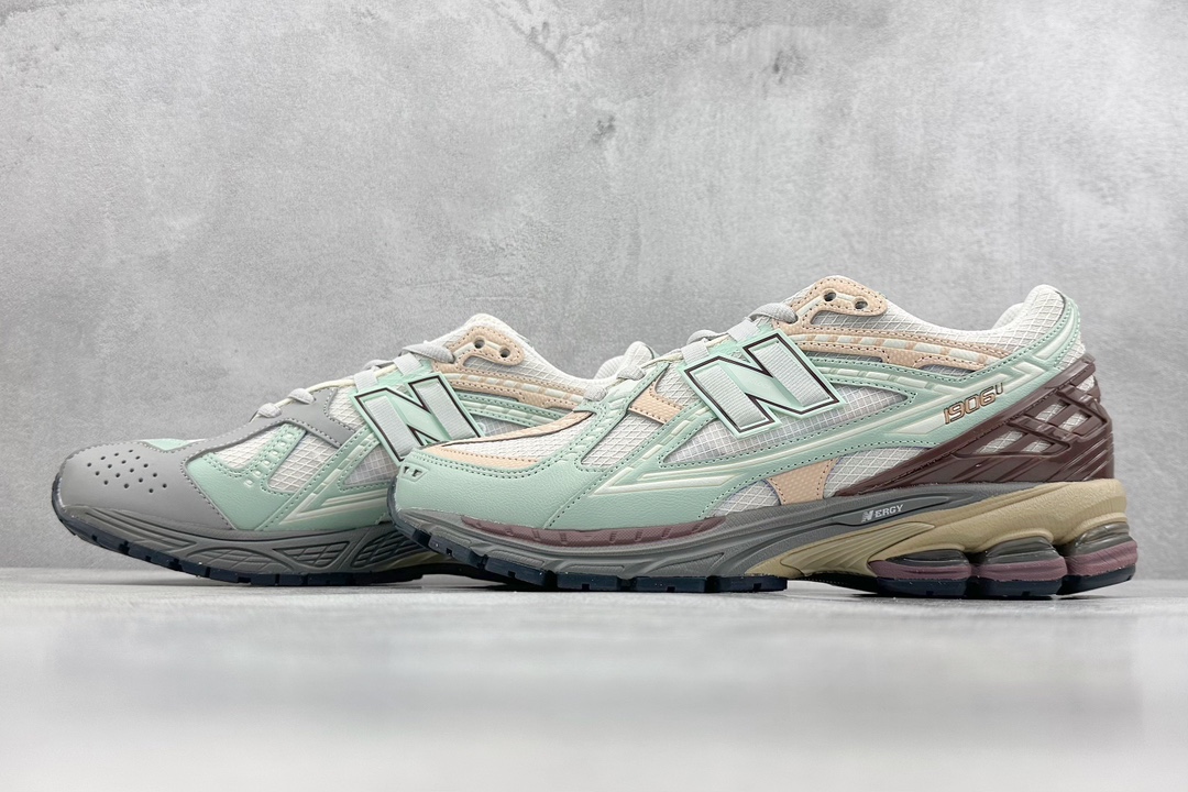 200 Kw版 New Balance NB 1906R M1906ND