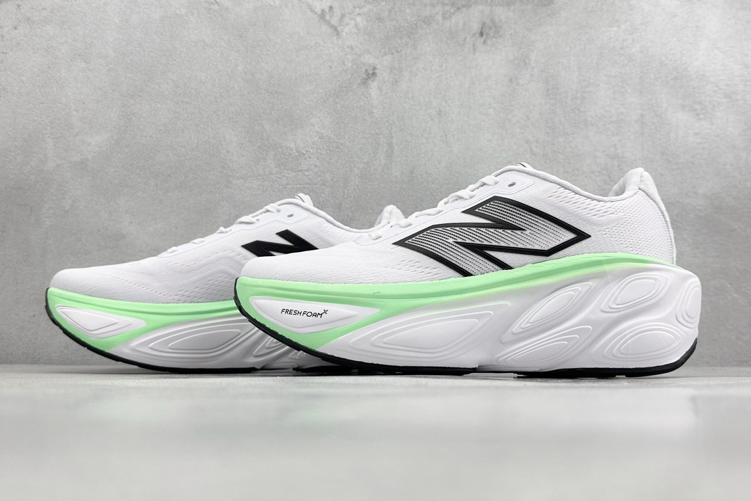 220 New Balance NB Fresh Foam Evoz v2舒适耐磨低帮跑步鞋 MMORCB5