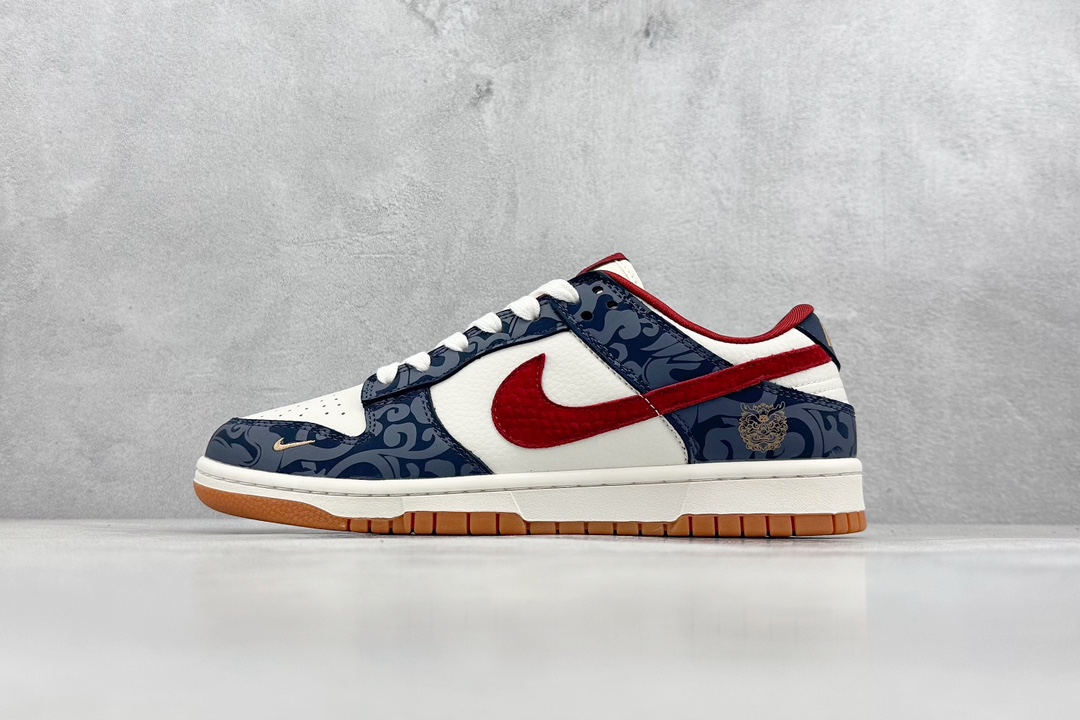 300 Nike Dunk Low 龙年限定 暗纹 蓝红勾  DQ1098-365