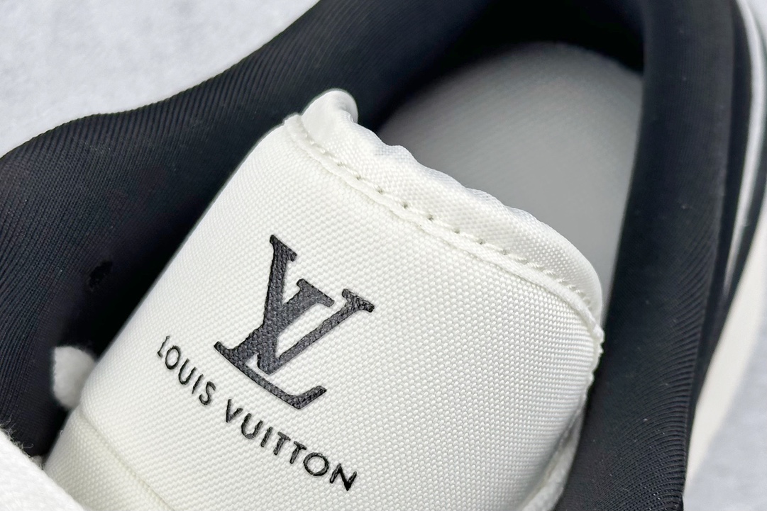 280 Air Jordan 1 Retro Low x Louis Vuitton 白黑  SJ9950-001