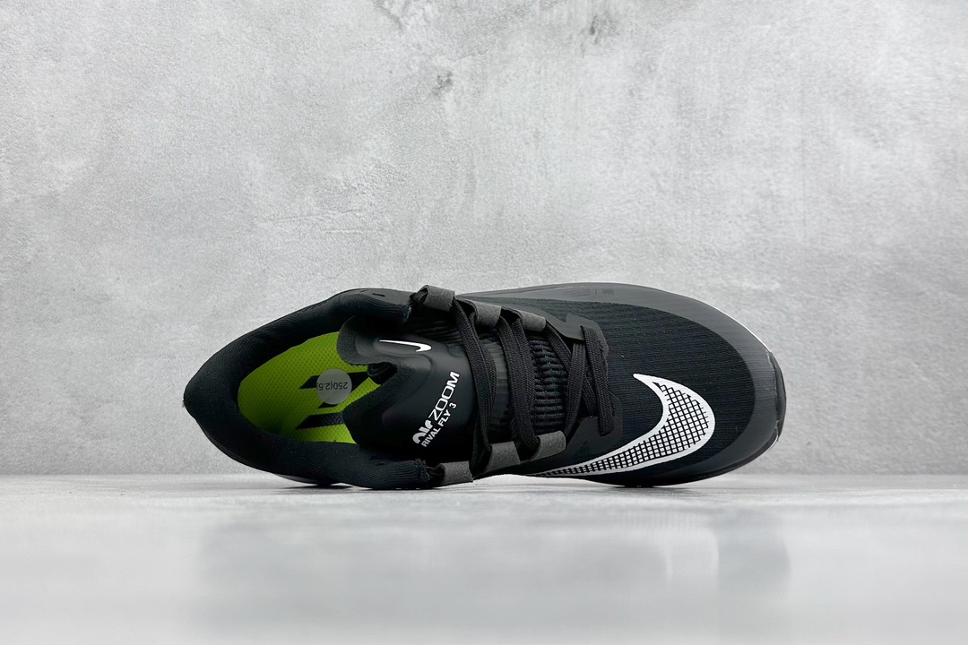 RS版 NIKE AIR Zoom RIVAL Fly 3. 超轻跑步鞋织物减震轻盈跑步鞋 该鞋款专为训