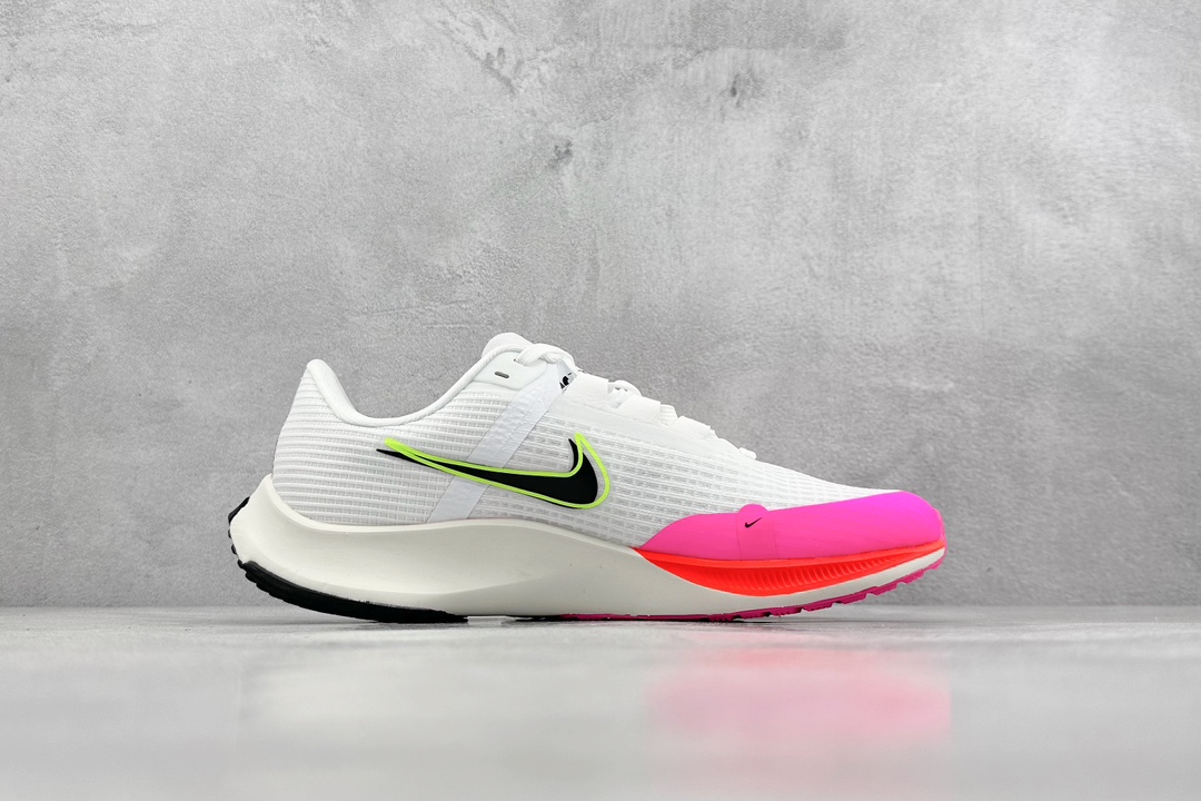 RS版 NIKE AIR Zoom RIVAL Fly 3. 超轻跑步鞋织物减震轻盈跑步鞋 该鞋款专为训