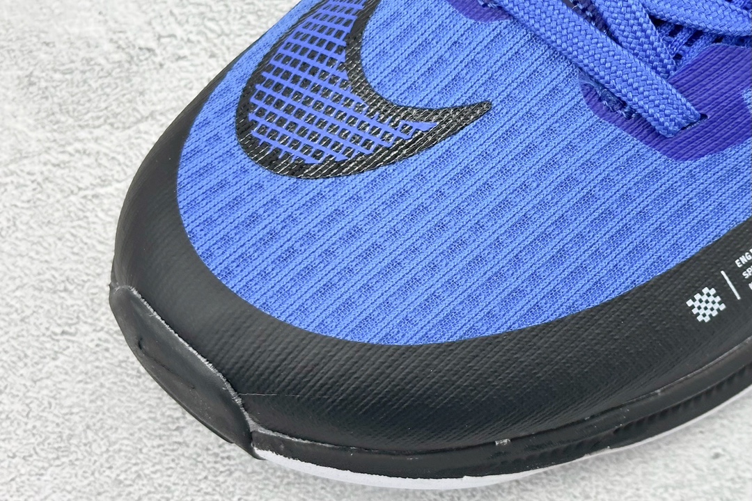 RS版 NIKE AIR Zoom RIVAL Fly 3. 超轻跑步鞋织物减震轻盈跑步鞋 该鞋款专为训