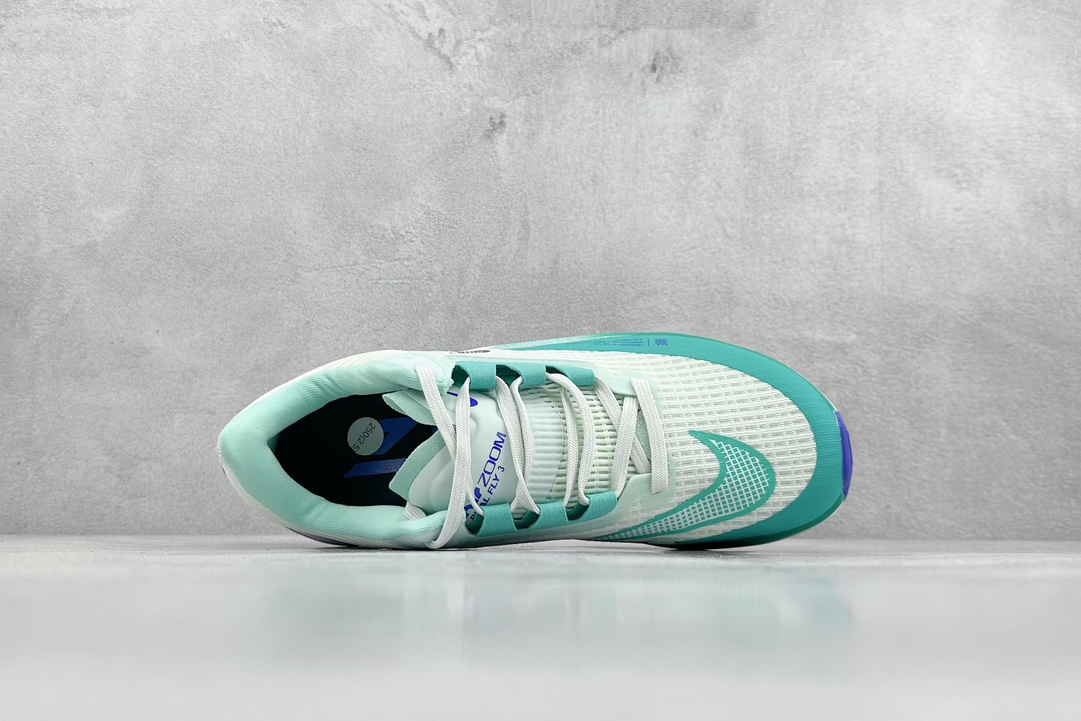 RS版 NIKE AIR Zoom RIVAL Fly 3. 超轻跑步鞋织物减震轻盈跑步鞋 该鞋款专为训