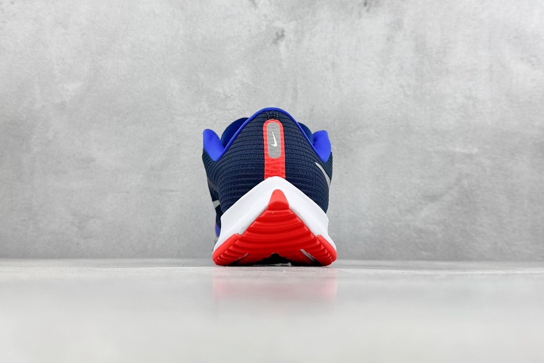 RS版 NIKE AIR Zoom RIVAL Fly 3. 超轻跑步鞋织物减震轻盈跑步鞋 该鞋款专为训