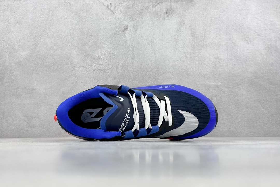RS版 NIKE AIR Zoom RIVAL Fly 3. 超轻跑步鞋织物减震轻盈跑步鞋 该鞋款专为训