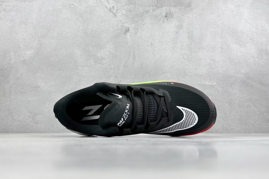 RS版 NIKE AIR Zoom RIVAL Fly 3. 超轻跑步鞋织物减震轻盈跑步鞋 该鞋款专为训