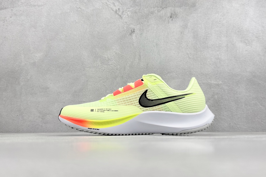 RS版 NIKE AIR Zoom RIVAL Fly 3. 超轻跑步鞋织物减震轻盈跑步鞋 该鞋款专为训