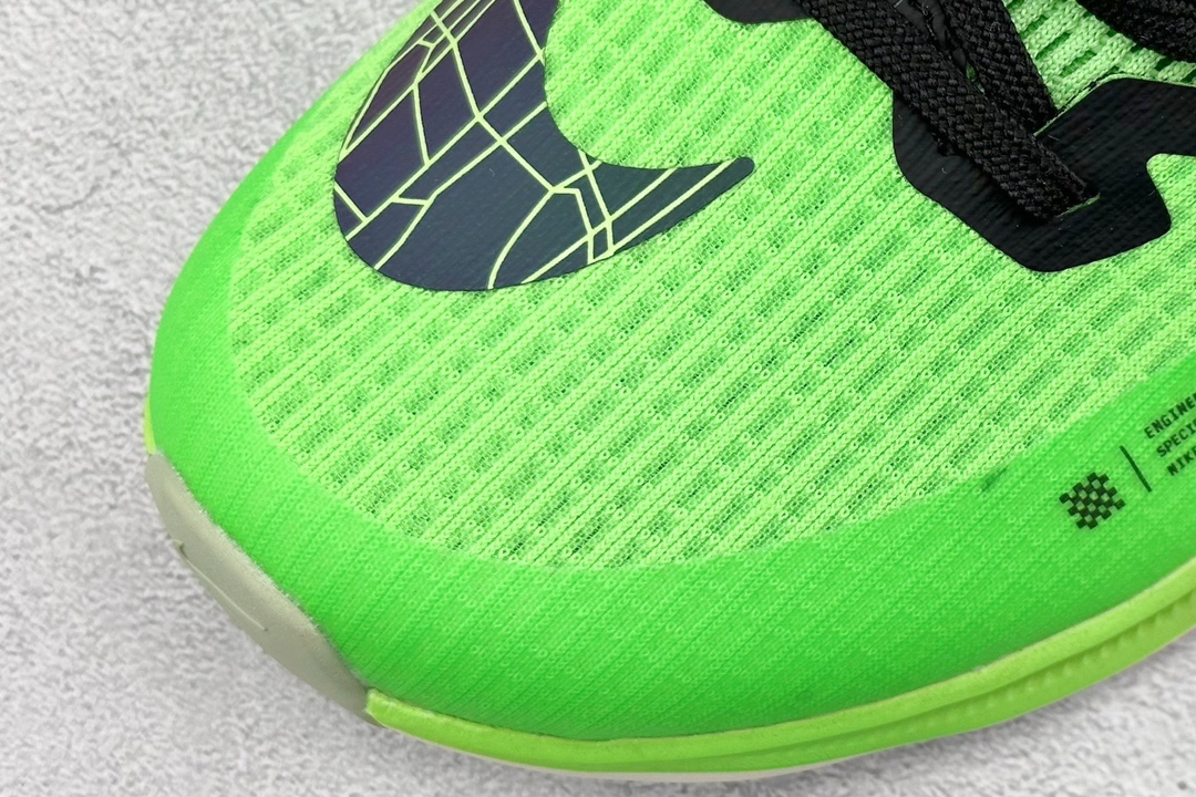RS版 NIKE AIR Zoom RIVAL Fly 3. 超轻跑步鞋织物减震轻盈跑步鞋 该鞋款专为训