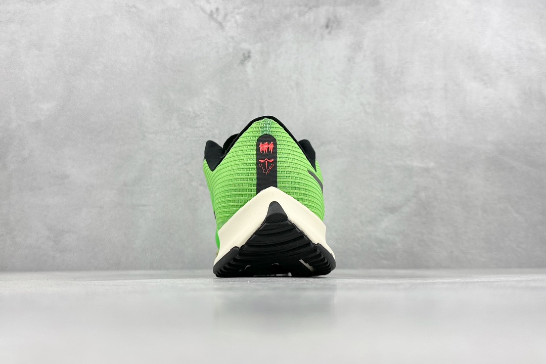 RS版 NIKE AIR Zoom RIVAL Fly 3. 超轻跑步鞋织物减震轻盈跑步鞋 该鞋款专为训