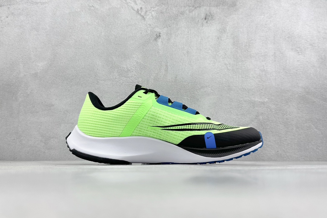 RS版 NIKE AIR Zoom RIVAL Fly 3. 超轻跑步鞋织物减震轻盈跑步鞋 该鞋款专为训
