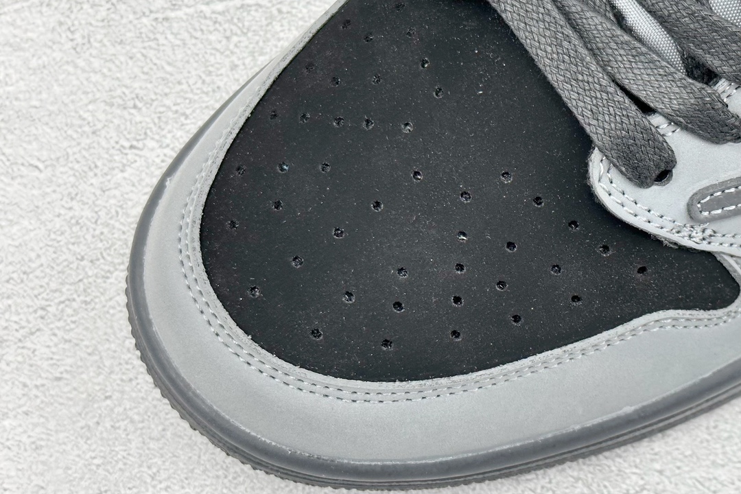 220 Fragment x Travis Scott x Air Jordan 1 Low 三方联名倒钩全新的三方联名低帮倒钩 DM7866-775