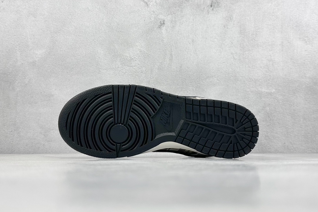 280 DK版 Supreme x Nk SB Dunk Low 联名格子布配色 低帮休闲运动滑板板鞋 SP1098-061