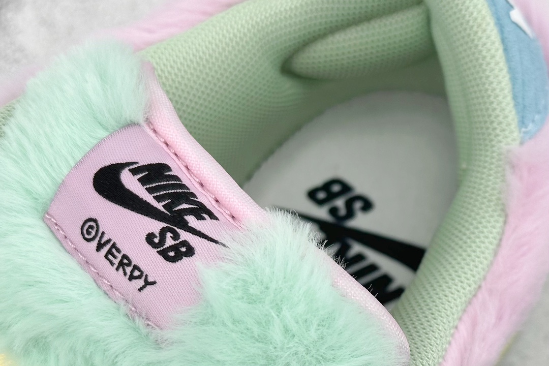410 S2 Verdy x Nk SB Dunk Low ”Visty” 联名款 SB低帮休闲板鞋  FN6040-400