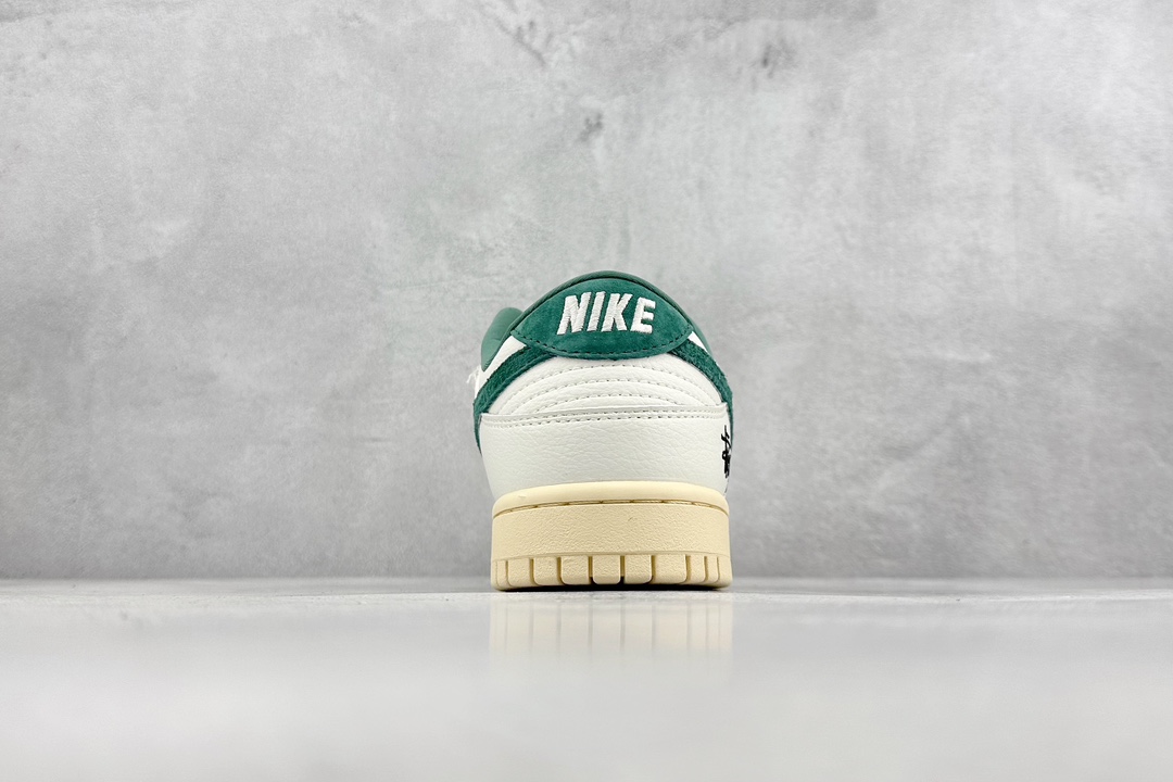 280 Nike SB Dunk Low x Stussy 斯图西米白绿三钩 CF3688-006