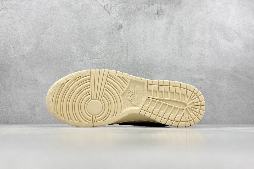 280 Nike SB Dunk Low x Stussy 斯图西米白绿三钩 CF3688-006