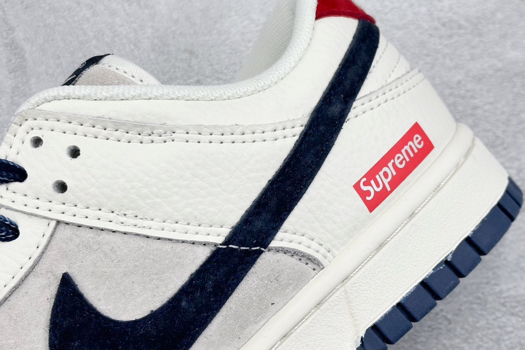 280 Supreme x Nike Dunk Low 米蓝滑板鞋 FC1688-142