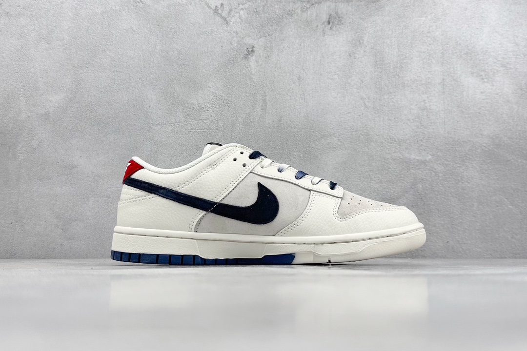 280 Supreme x Nike Dunk Low 米蓝滑板鞋 FC1688-142