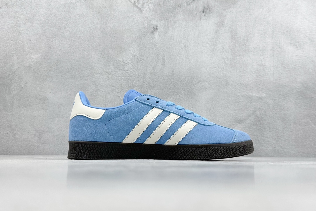 160 adidas Originals Gazelle 三叶草休闲防滑耐磨低帮板鞋  ID6104