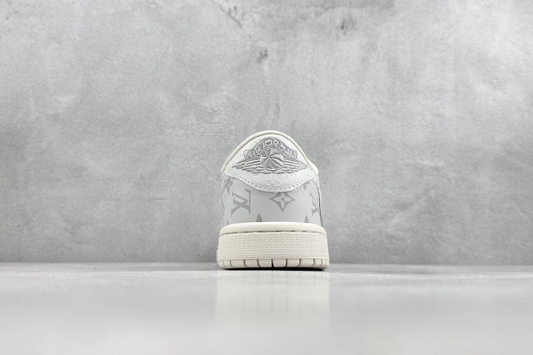 280 Air Jordan 1 Retro Low x Louis Vuitton x Travis Scott 三方联名满印白灰 LX1988-500
