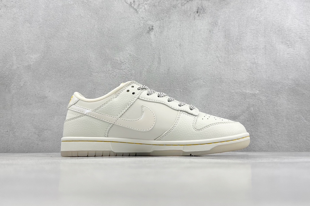 280 Nike SB Dunk Low 米白浅黄珠光满天星 XB3802-347