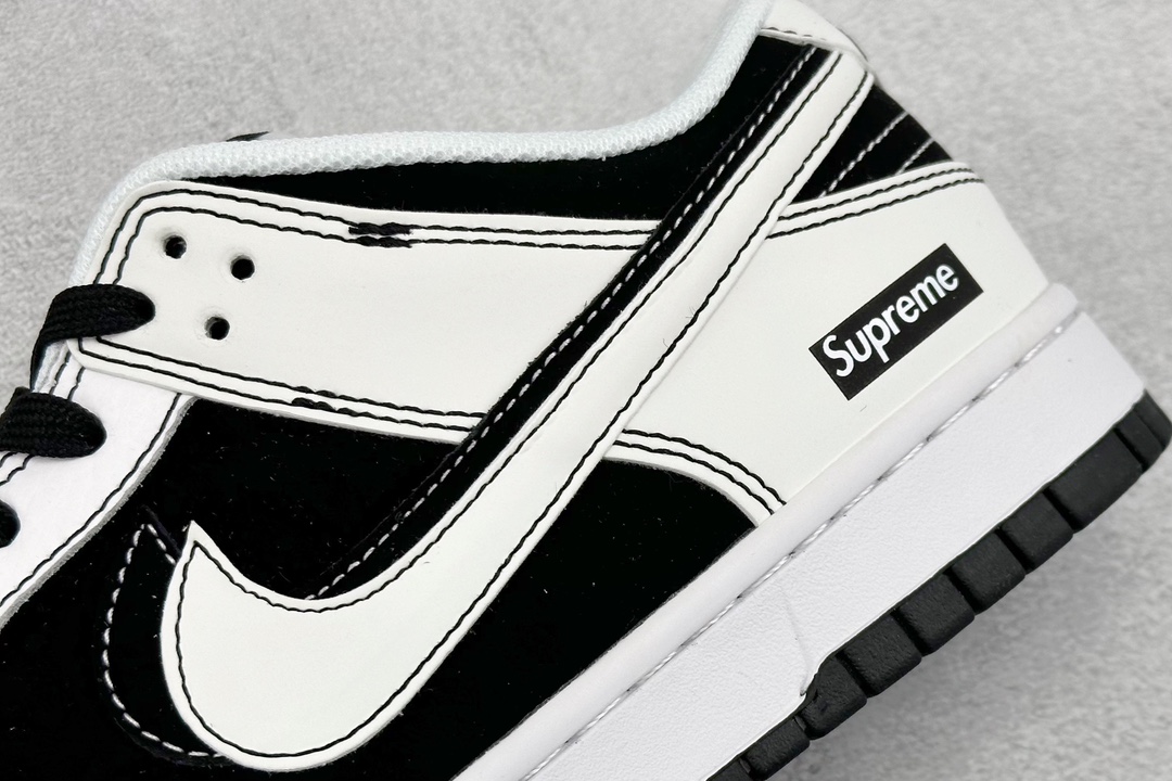 280 Nike SB Dunk Low x Supreme 黑白双钩 FC1688-144