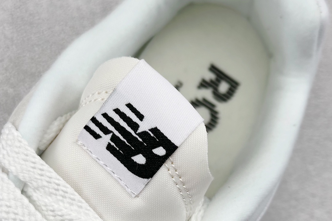 170 New Balance URC42 复古跑鞋 新百伦RC42系列低帮复古足球德训风休闲运动鞋 URC42LA