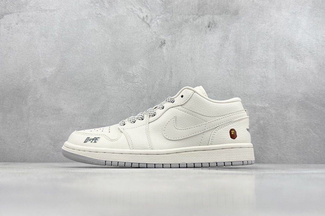 280 Air Jordan 1 Retro Low x BAPE 米白满天星 WG8850-003