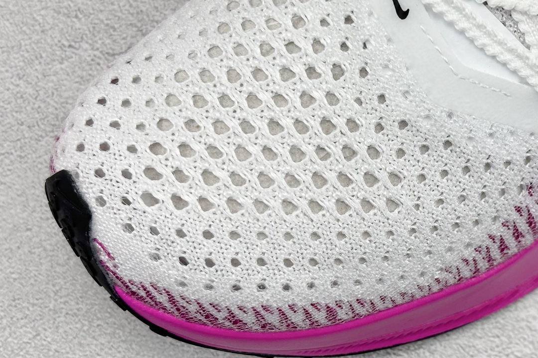 350 Nike ZoomX Vaporfly NEXT%3 减震马拉松跑步鞋  DV4129-104