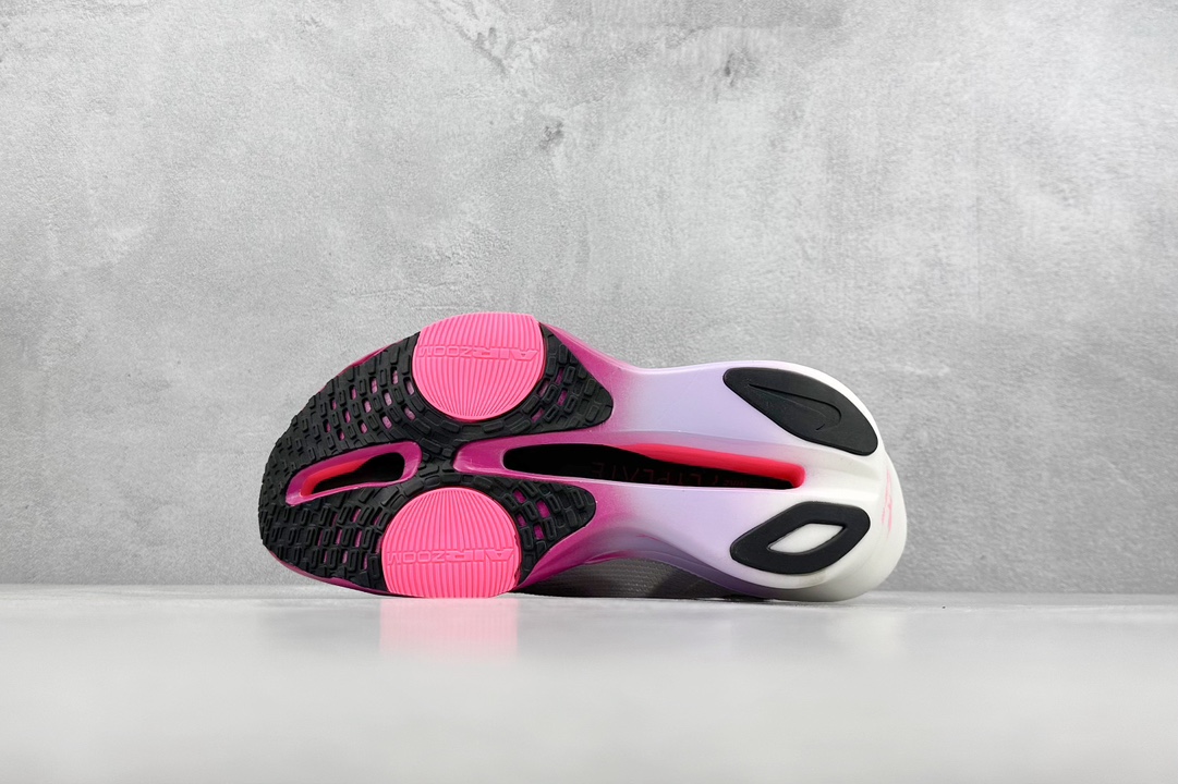 300 Nike Air Zoom Alphafly NEXT% 马拉松气垫跑鞋 FD8311-100