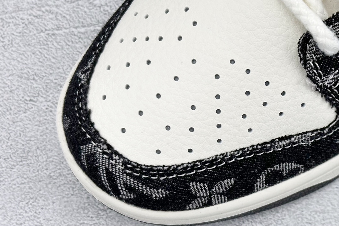 280 NK Dunk Low Retro ”DIY高端定制” LV米白黑牛仔印花 低帮休闲运动板鞋 SJ2068-256