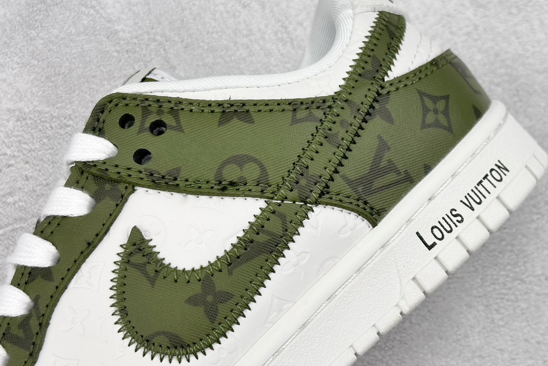 300 Nike SB Dunk Low x Louis Vuitton 白绿满印 DQ1098-362