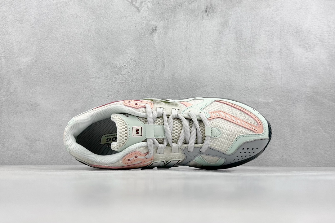 260 Dt过验 New Balance 1906系列复古老爹风休闲运动慢跑鞋 M1906ND