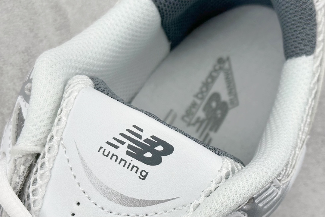 170 B版 新百伦New Balance MR530系列 复古老爹风网布跑步休闲运动鞋 MR530AD