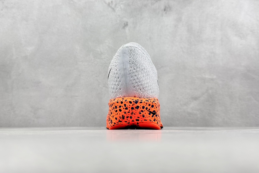 350 Nike ZoomX Vaporfly NEXT%3 减震马拉松跑步鞋  FV2305-900