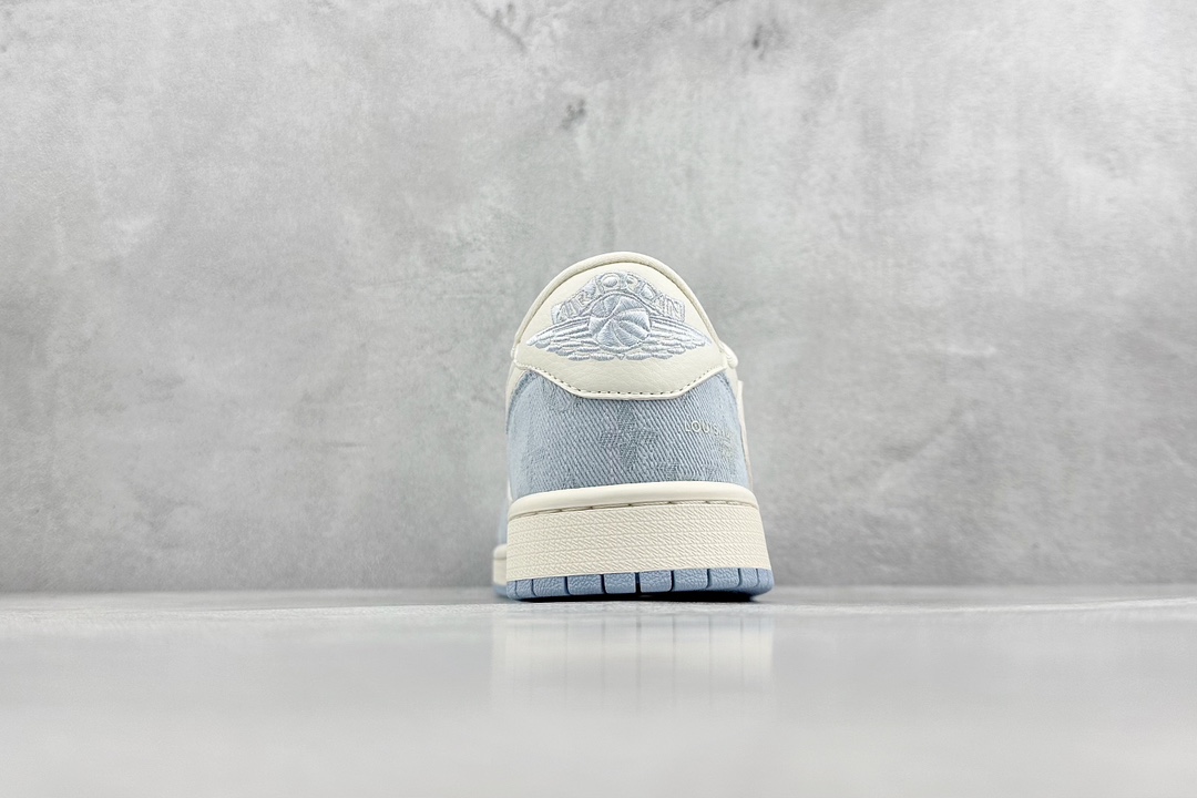 280 Travis Scott x Nike Air Jordan 1 Low x Louis Vuitton 三方联名 Air Jordan 1 Low 反转白牛仔布浅蓝倒钩 LJ5188-003