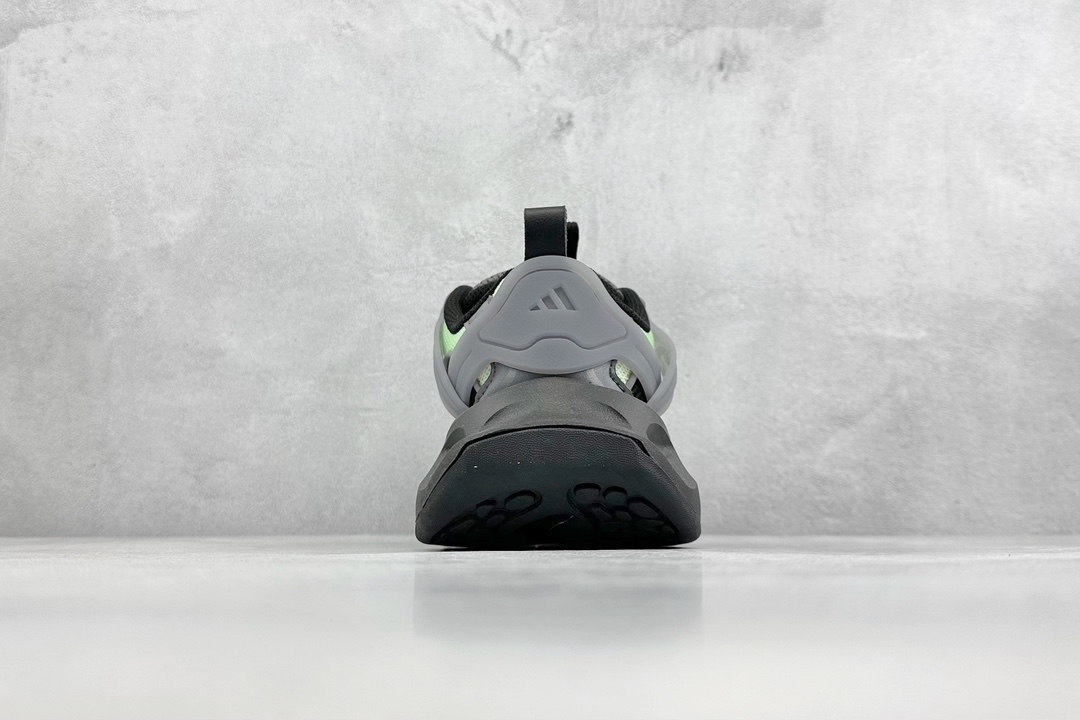 220 YH Adidas VENTO XLG DELUXE 潮流前卫科技 休闲运动老爹鞋  JP5764