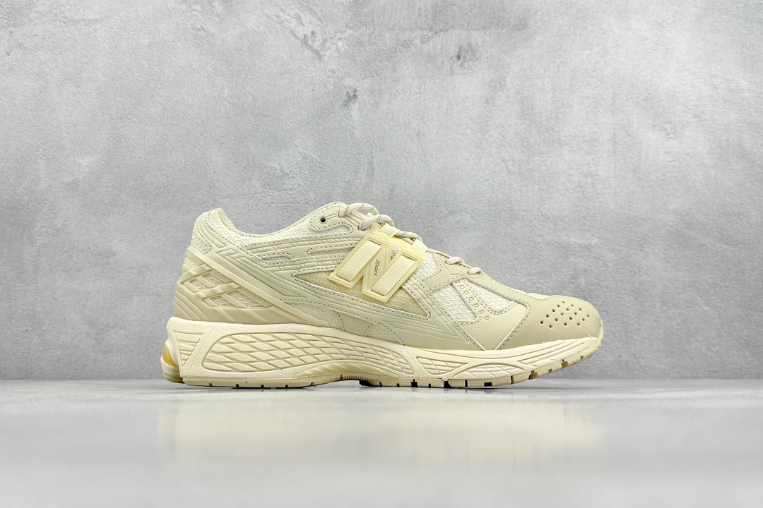 240 C版 New Balance 1906系列复古老爹风休闲运动慢跑鞋 M1906NK