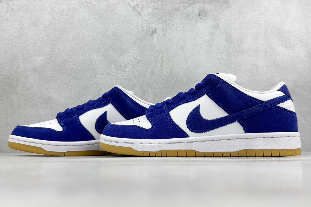 S2性价比 Nike SB Dunk Low 白蓝  DO9395-400