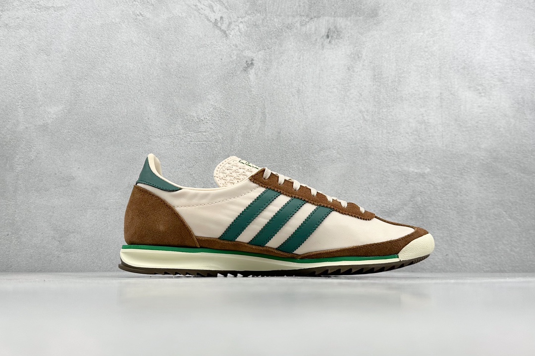 adidas originals SL 米褐色  JH8648