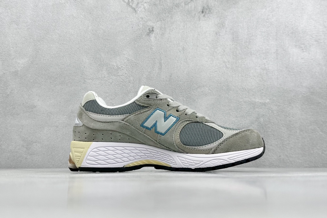 B版 New Balance 2002 复古休闲跑步鞋  M2002RNA