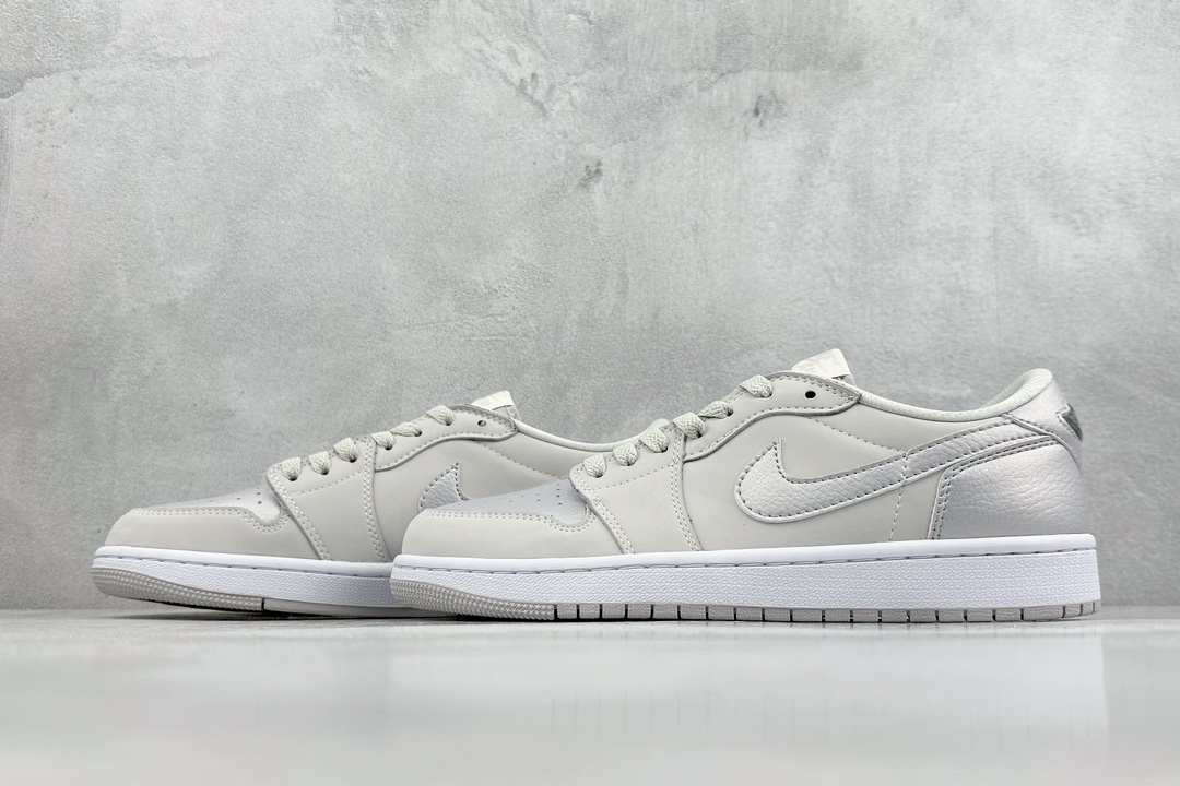 XC版 Jordan Air Jordan 1 Low OG ”Metallic Silver” 银灰色  CZ0790-002