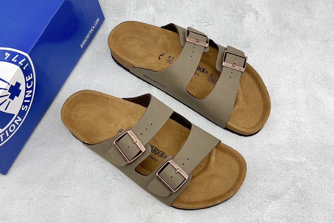 XL版 博肯 Birkenstock Rio 二字拖 采用其特有的鞋床设计，