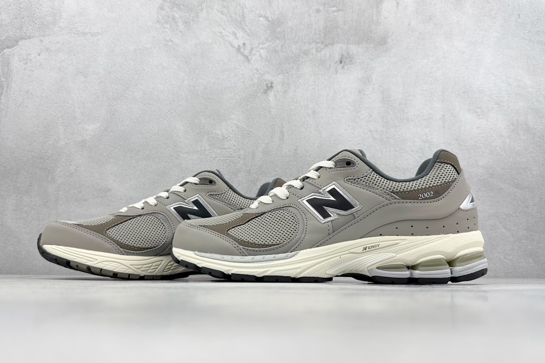 B版 New Balance 2002 复古休闲跑步鞋   M2002RAW