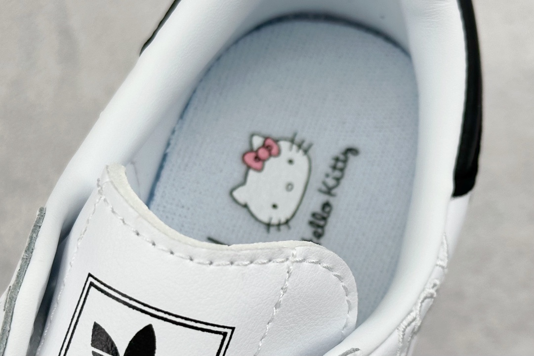 R版 Hello Kitty/凯蒂猫 x adidas originals SAMBAE 白黑粉  IG4450